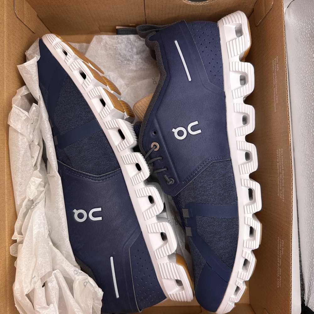 ON clouds 5 Terry Textile Men's Dark Blue Athletic Shoes